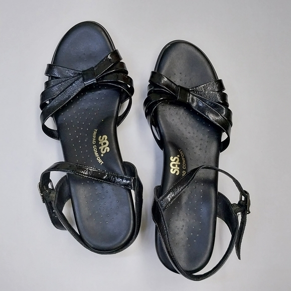 SAS Black Patent Leather Strippy Quarter Strap Wedge Sandals 7 Narrow - Picture 2 of 12